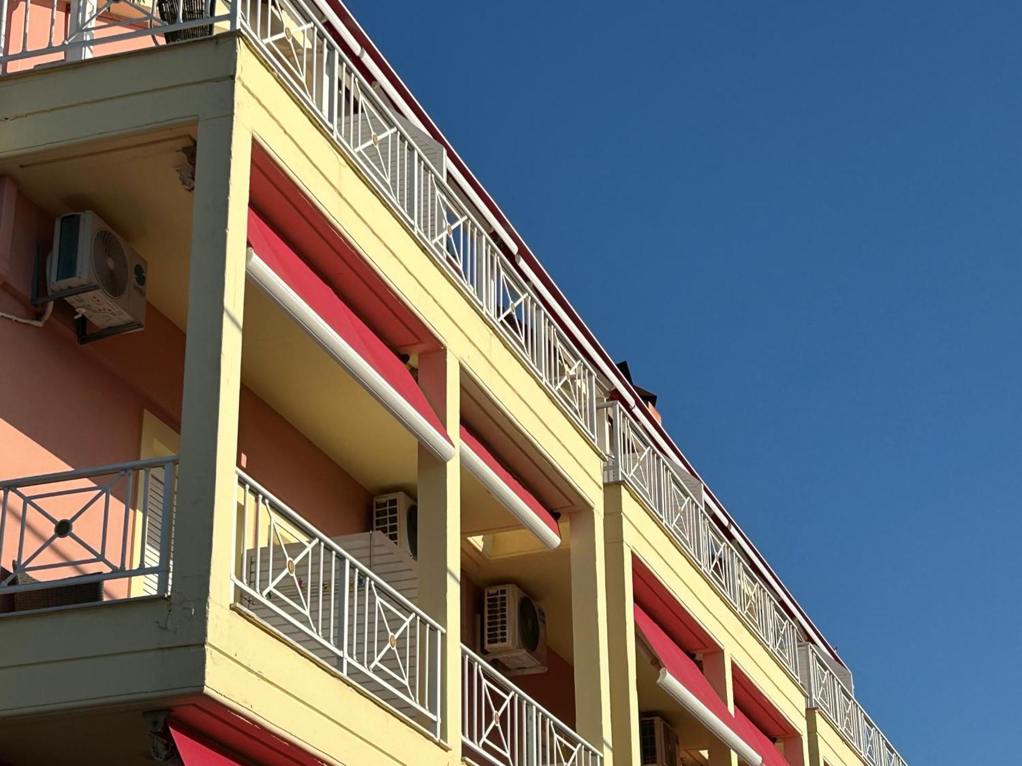 Brati II Beach Hotel アルコウディ エクステリア 写真